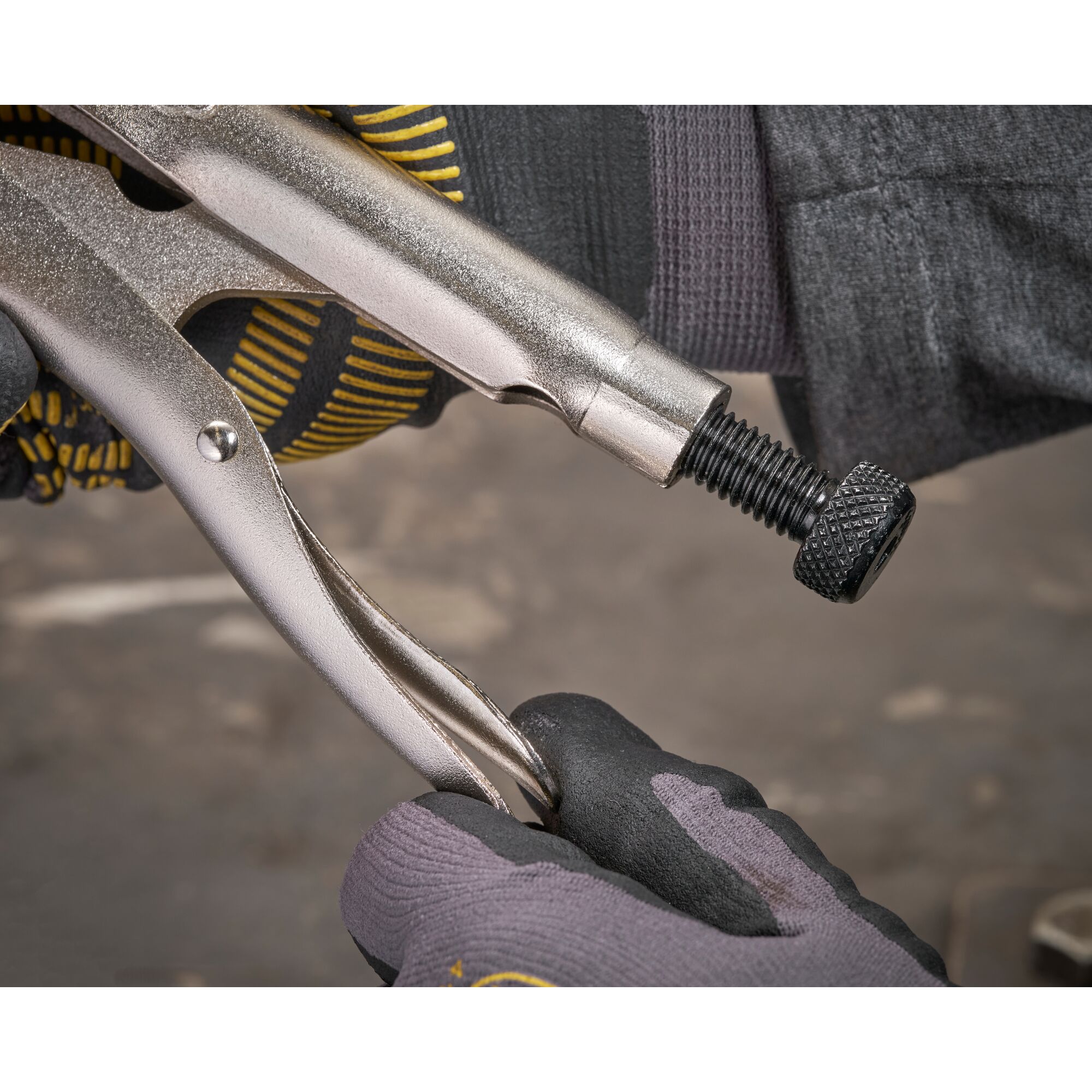 Mordaza de Presión para Cadena STANLEY® 225mm / 9