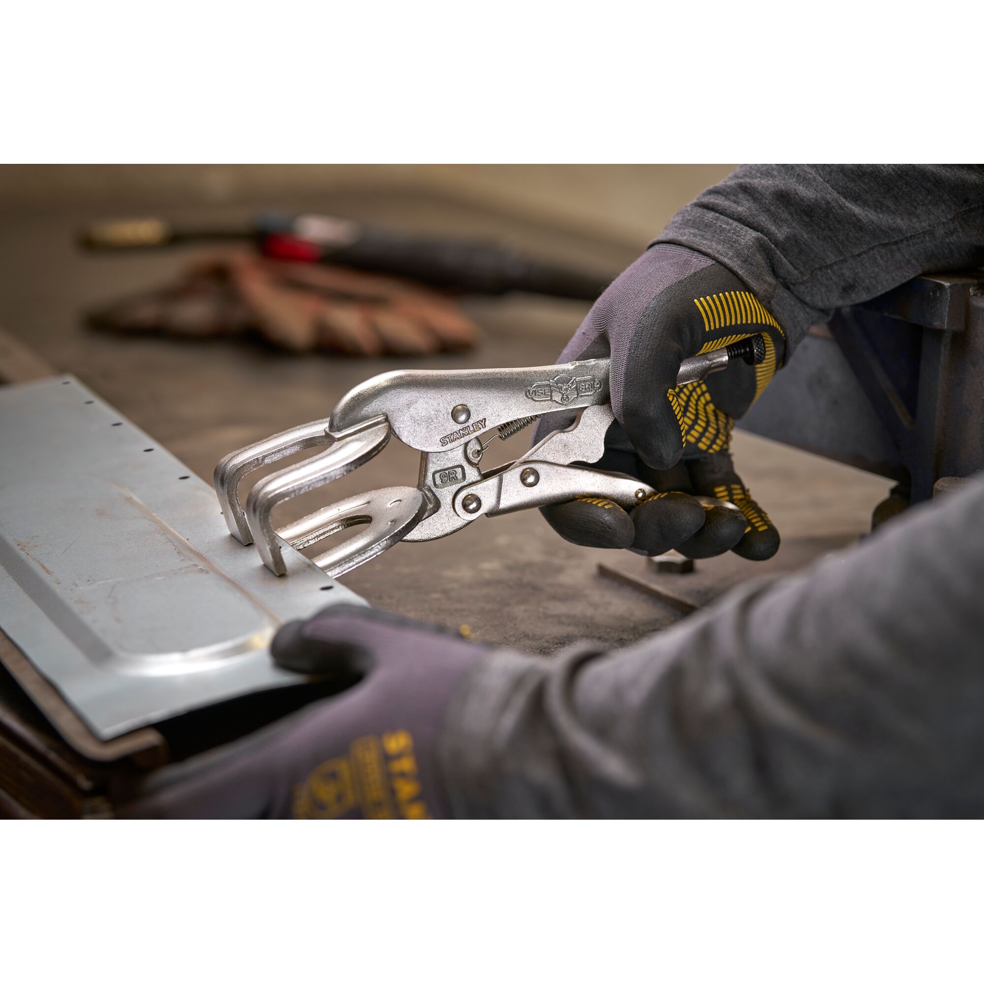 Mordaza de Presión para Soldadura STANLEY® 250mm / 10