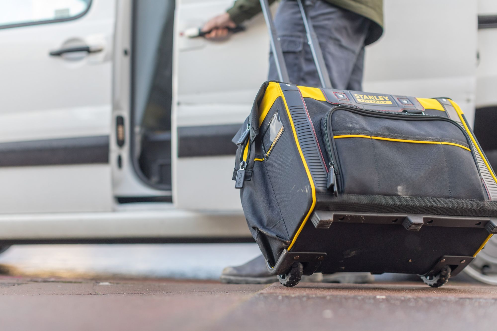 Bolsa rígida con ruedas FatMax