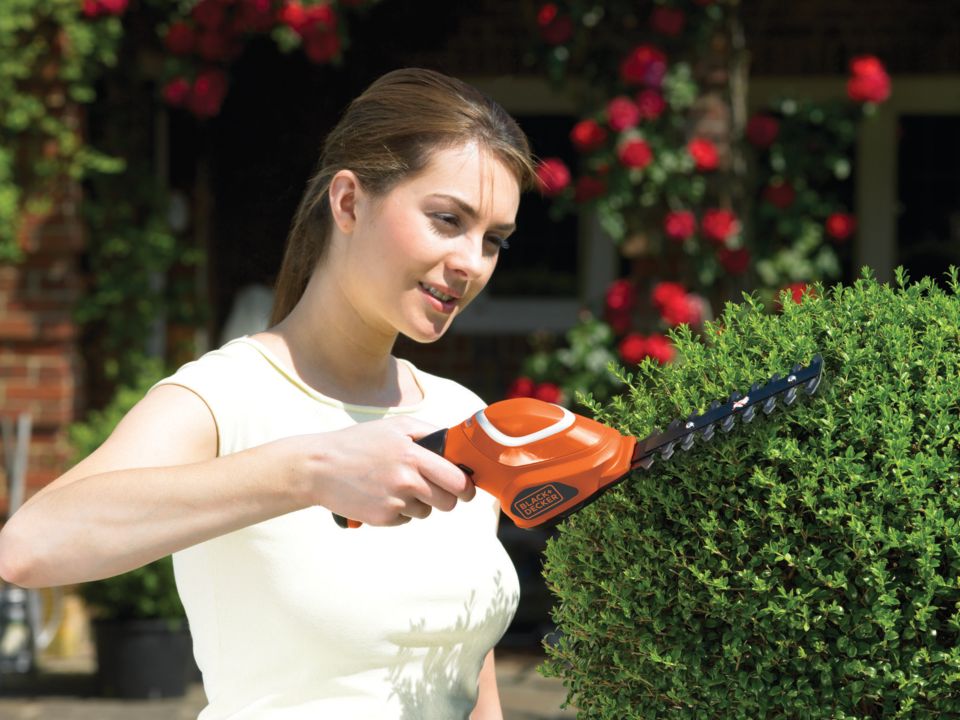 GSL700-QW - Combo Kit tijera cortacesped + arreglasetos 7.2V 1,5Ah