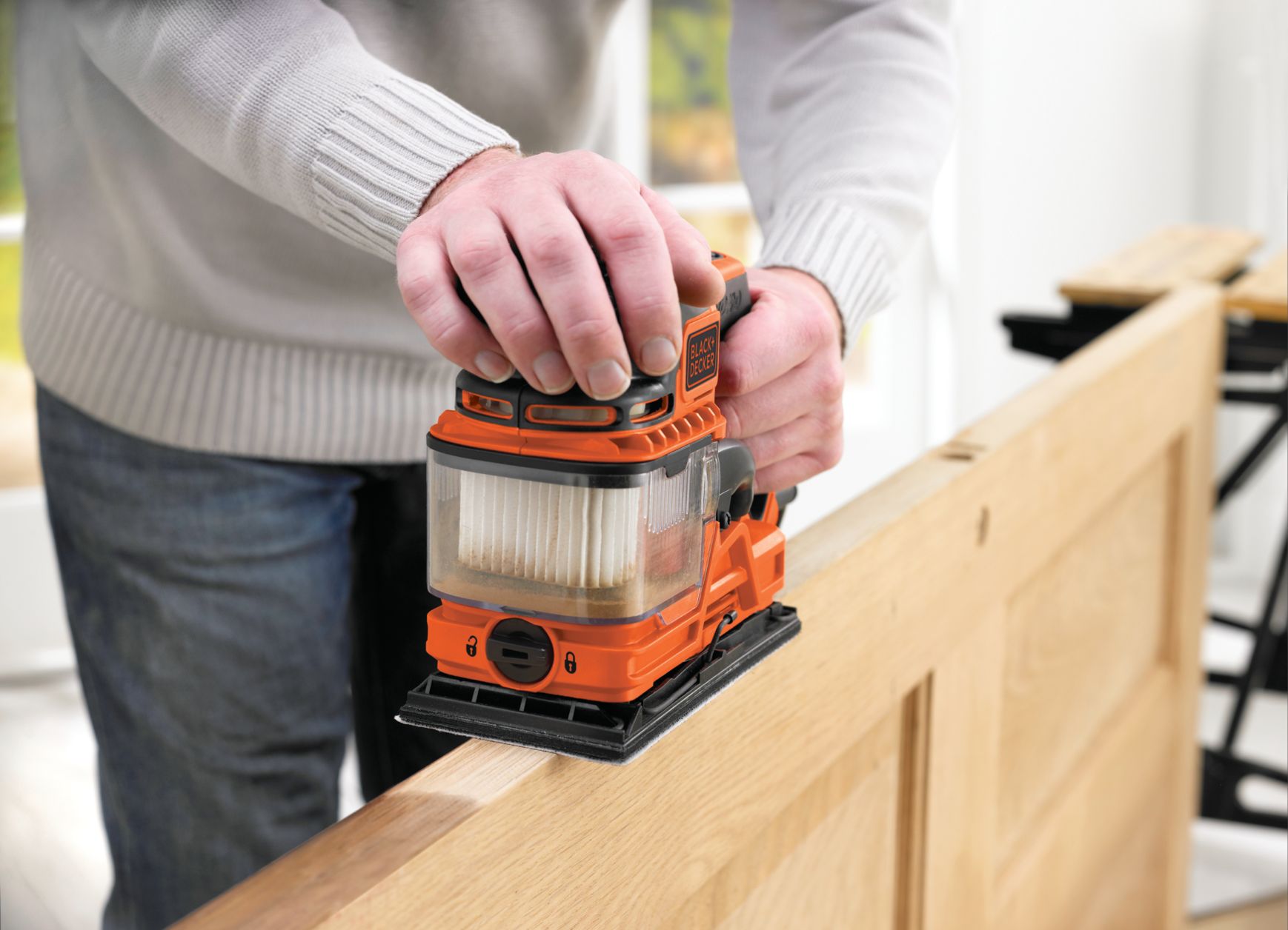 KA330EKA-QS - Lijadora orbital compacta 240W 1/3 hoja- Velocidad Variable