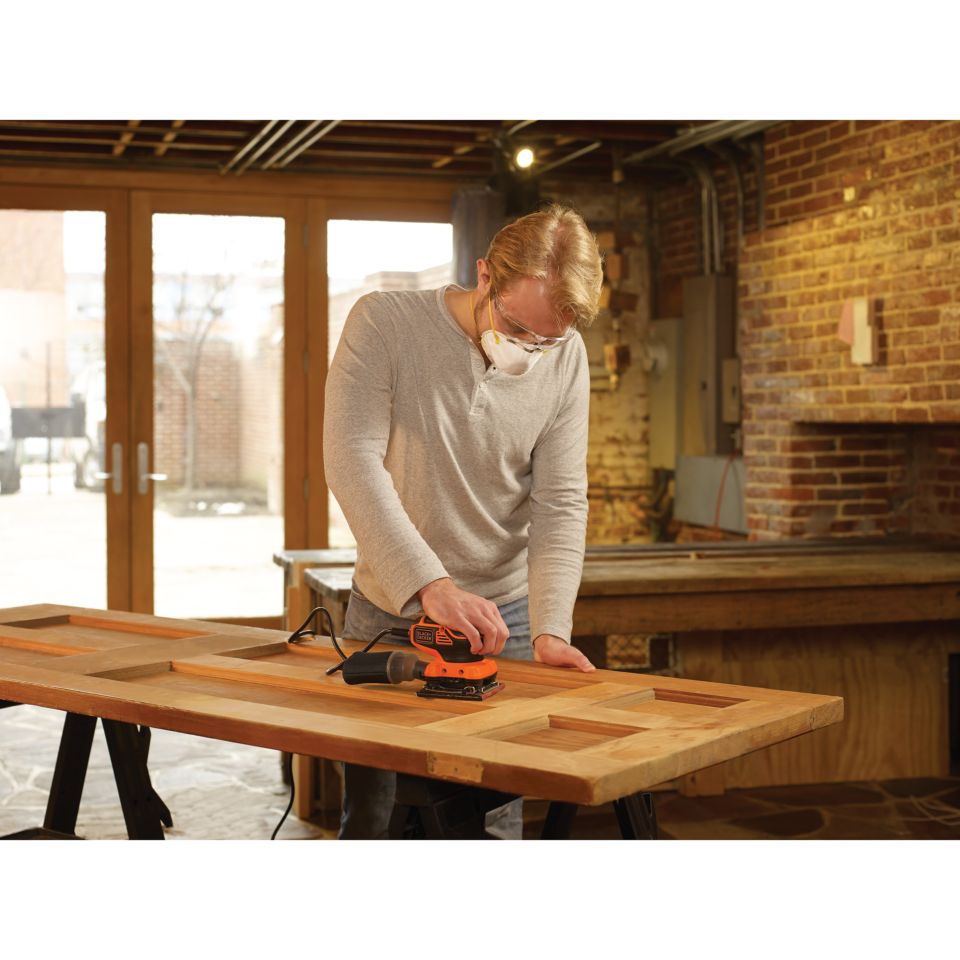 KA450-QS - Lijadora de acabados 220W de 1/4 de hoja con accionador a presión