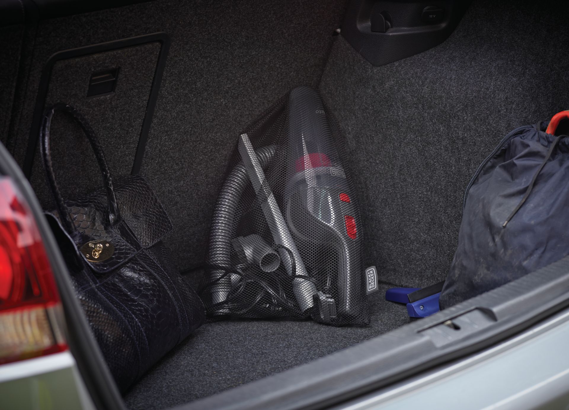 NV1210AV-XJ - Aspirador de Coche 12V