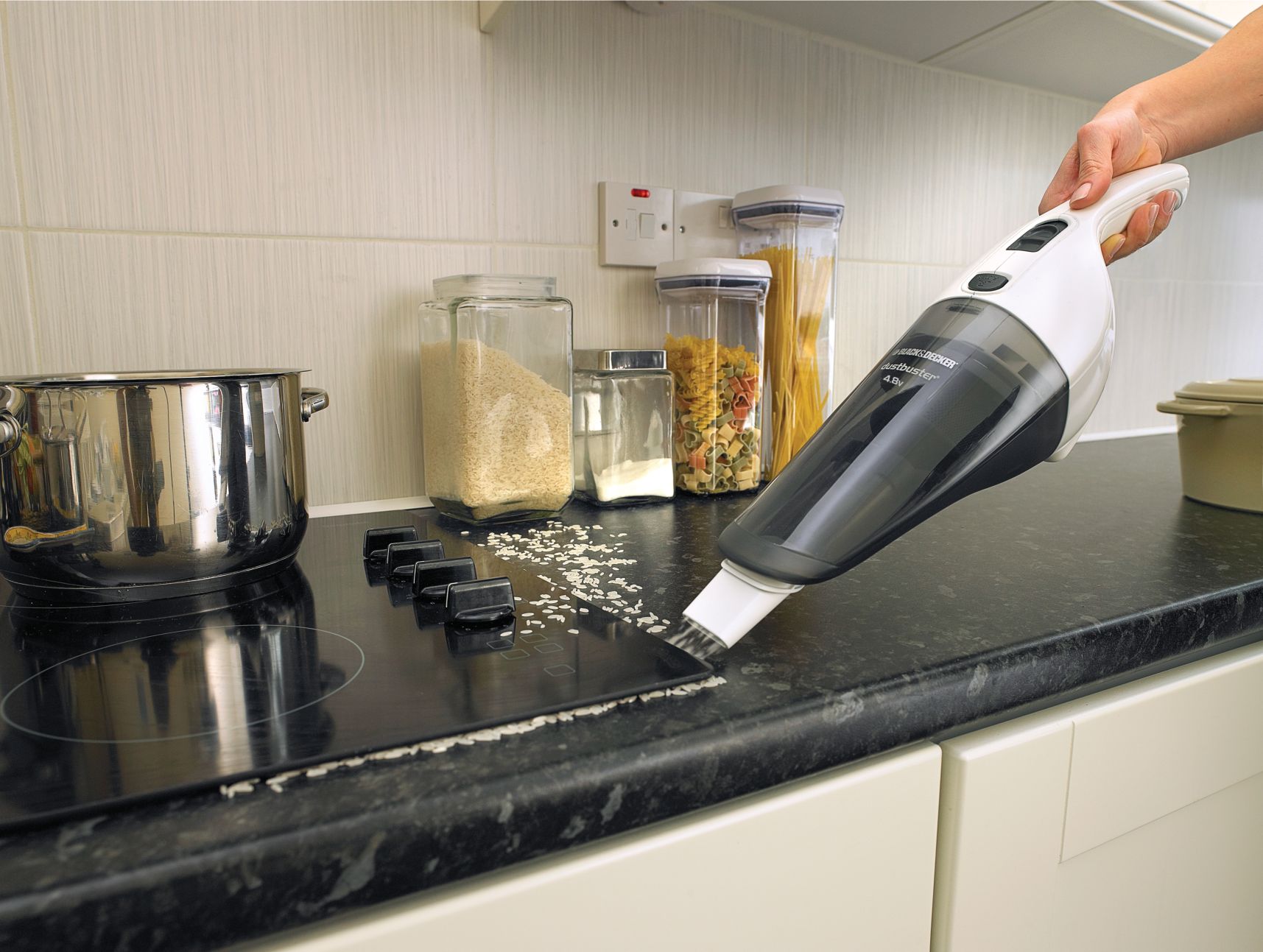 NV4820N-QW - Aspirador Dustbuster 4.8V con accesorios