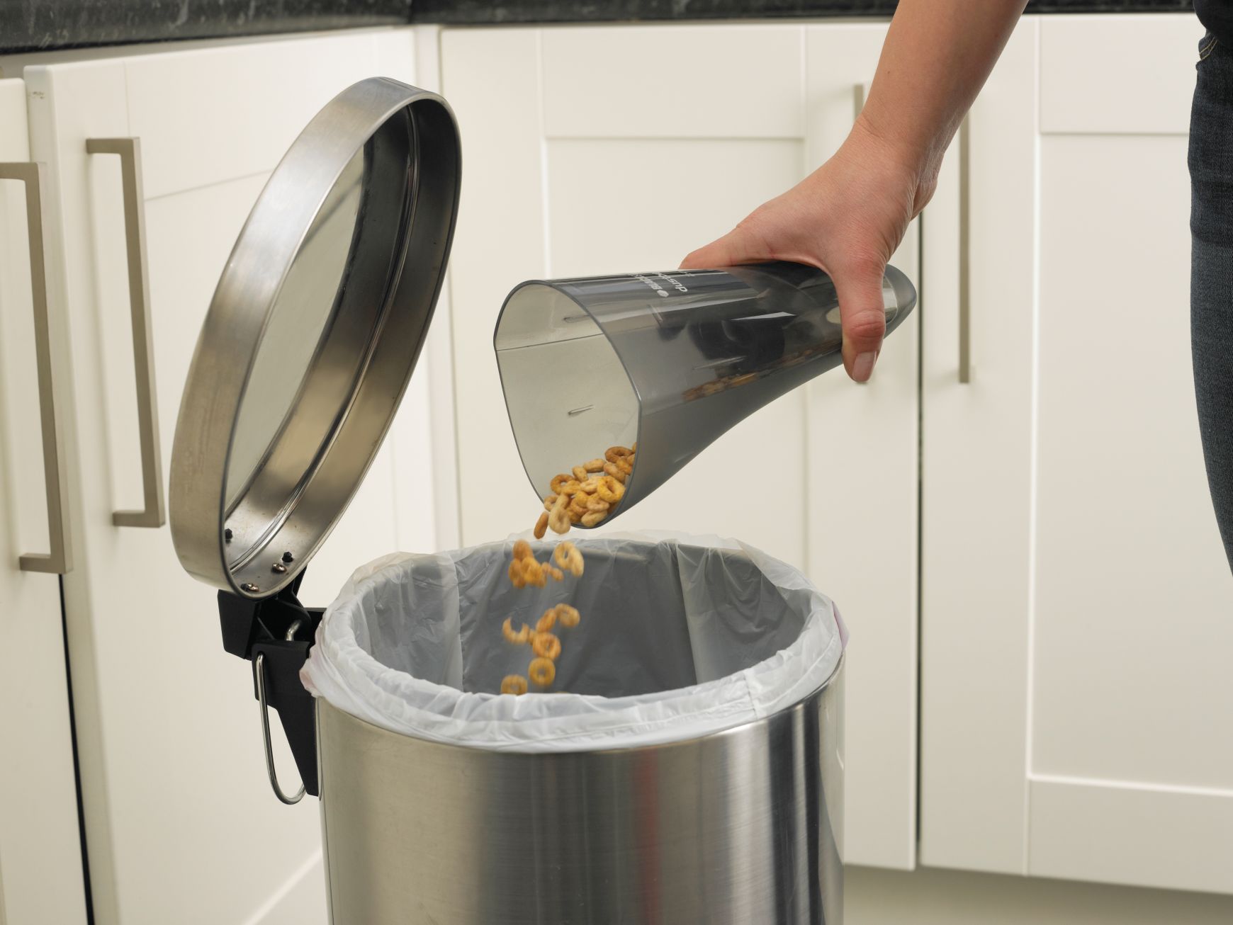 NV4820N-QW - Aspirador Dustbuster 4.8V con accesorios