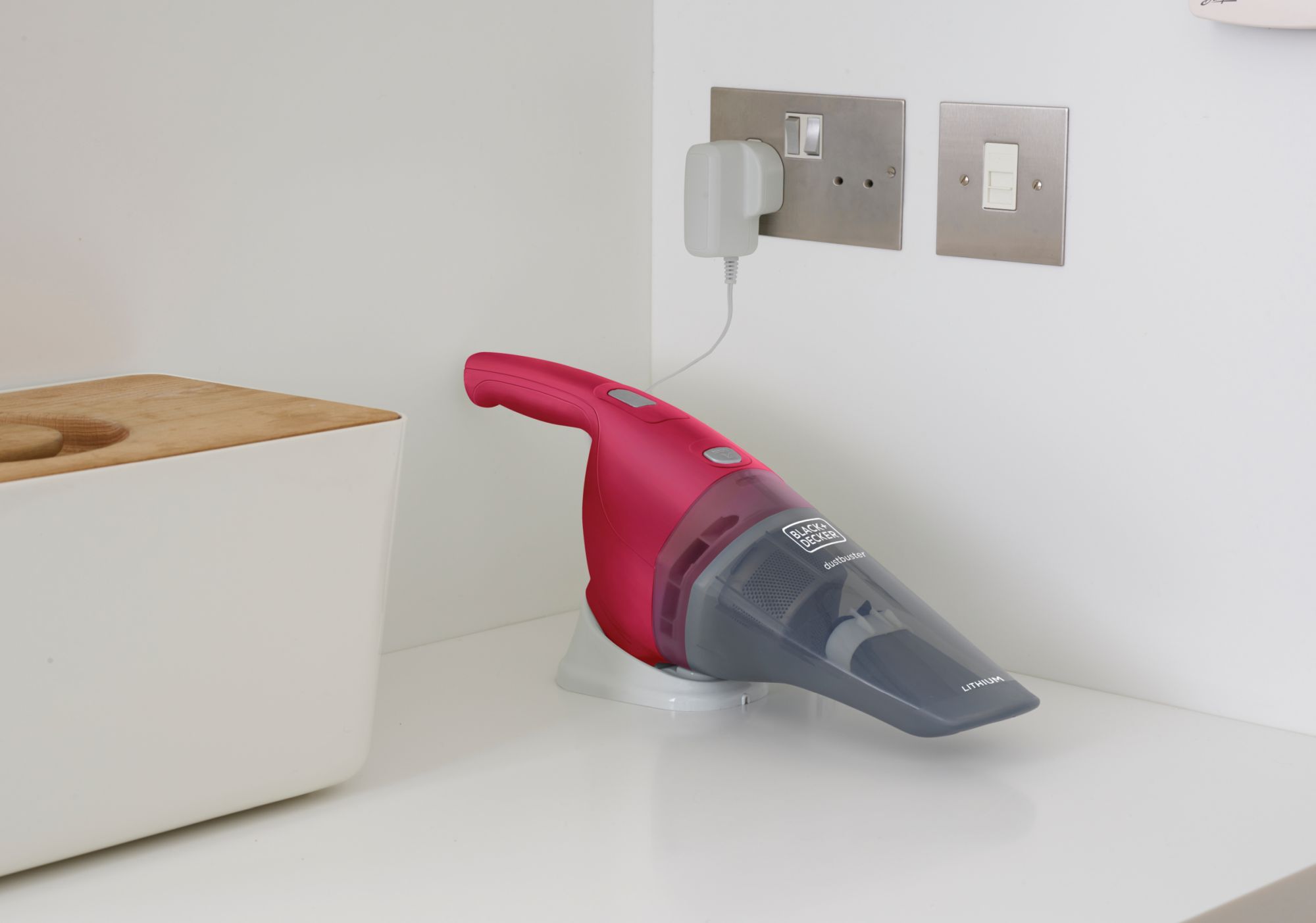 NVB115WA-QW - Aspirador de MaNo Dustbuster Litio 5.4Wh 3,6V