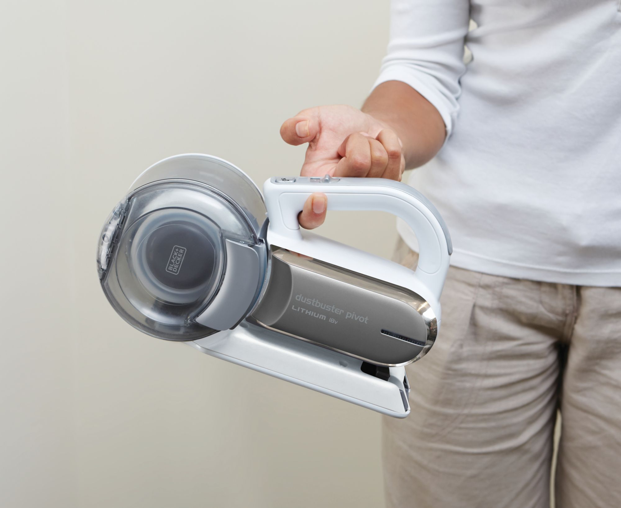 PV1820L-QW - Aspirador Pivot 18V Litio