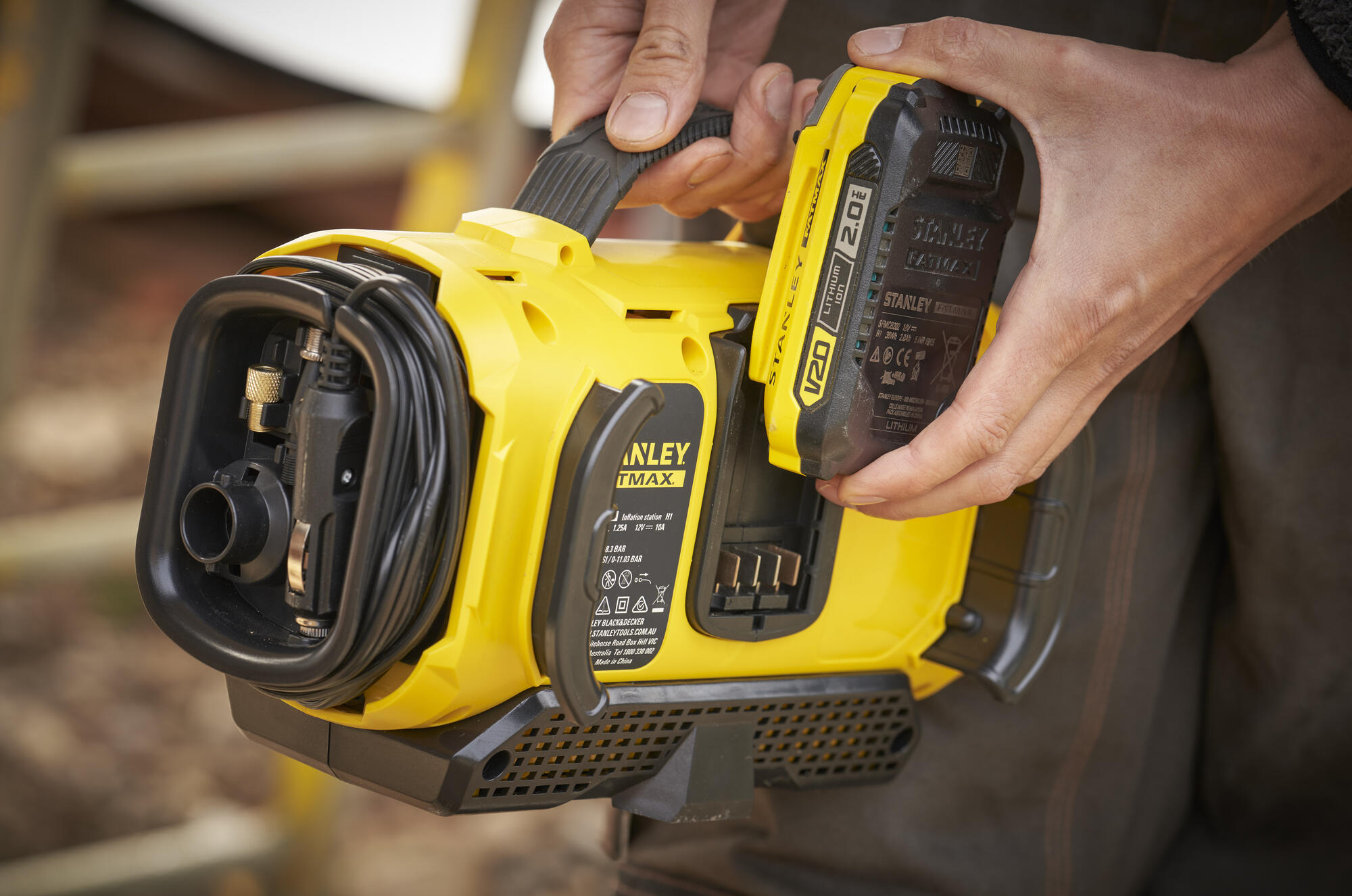 Inflador de Aire V20 18V sin batería/cargador