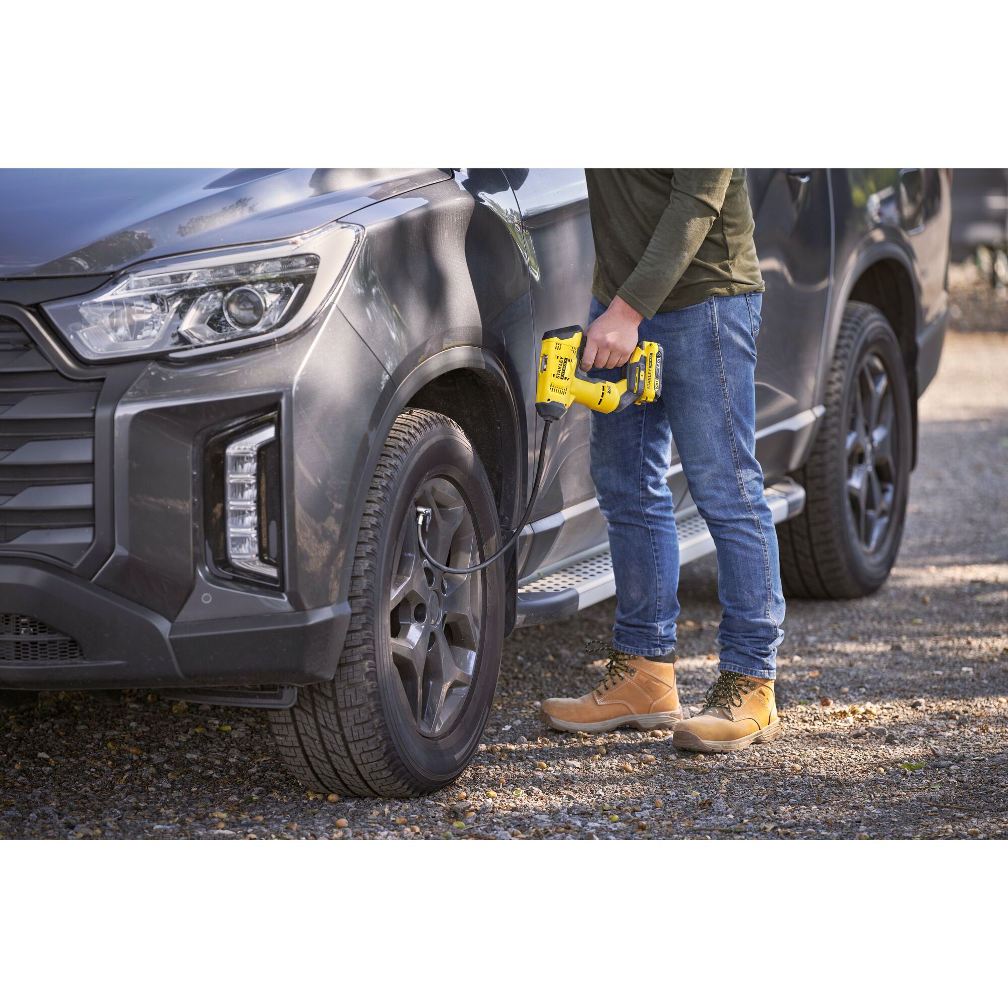 Inflador de Aire V20 Li-Ion 18V. Sin batería/cargador