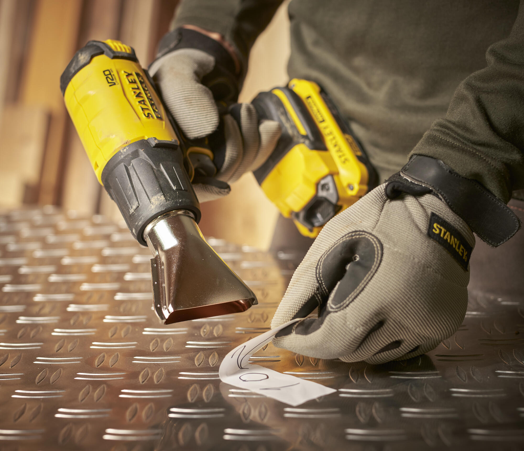 Pistola de Aire V20 18V sin batería/cargador