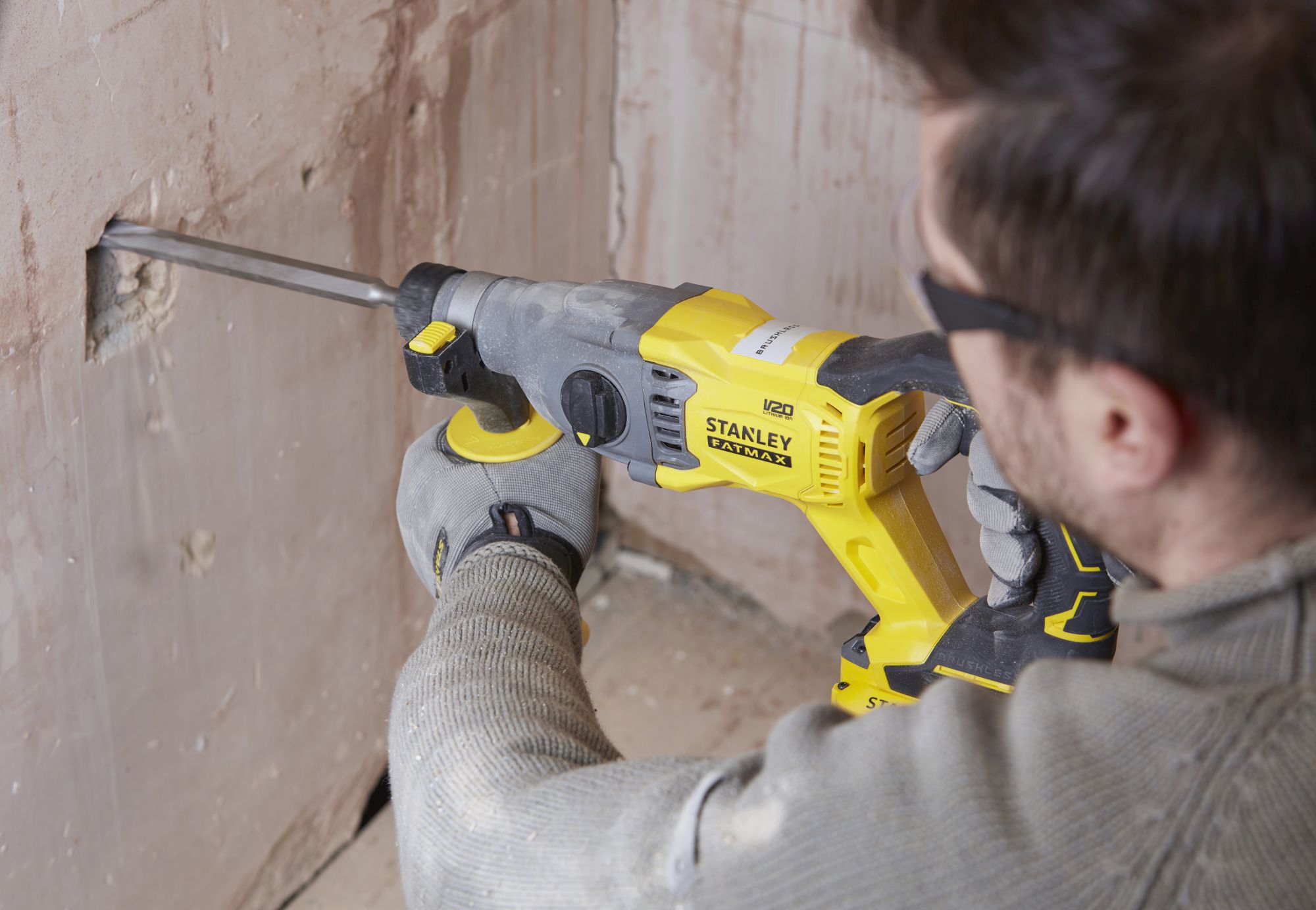 Martillo SDS-PLUS BRUSHLESS V20 Li-Ion 18V con 2 baterías Li-Ion 4Ah