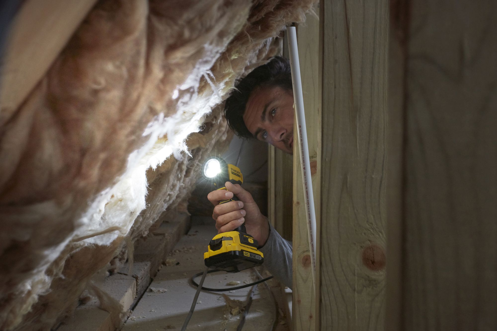 Linterna LED V20 18V sin batería/cargador