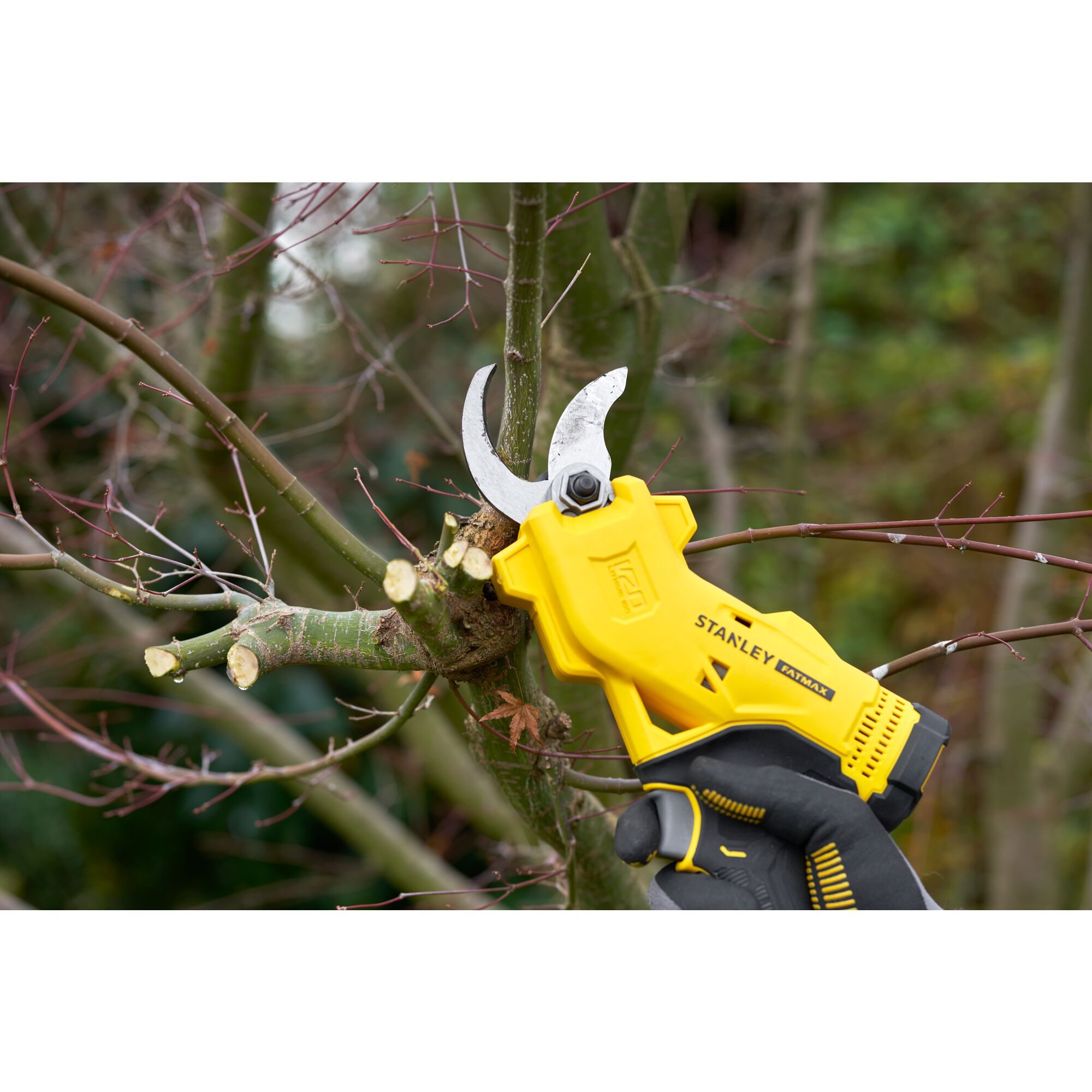 Podadora de mano V20 Li-Ion 18V sin batería ni cargador