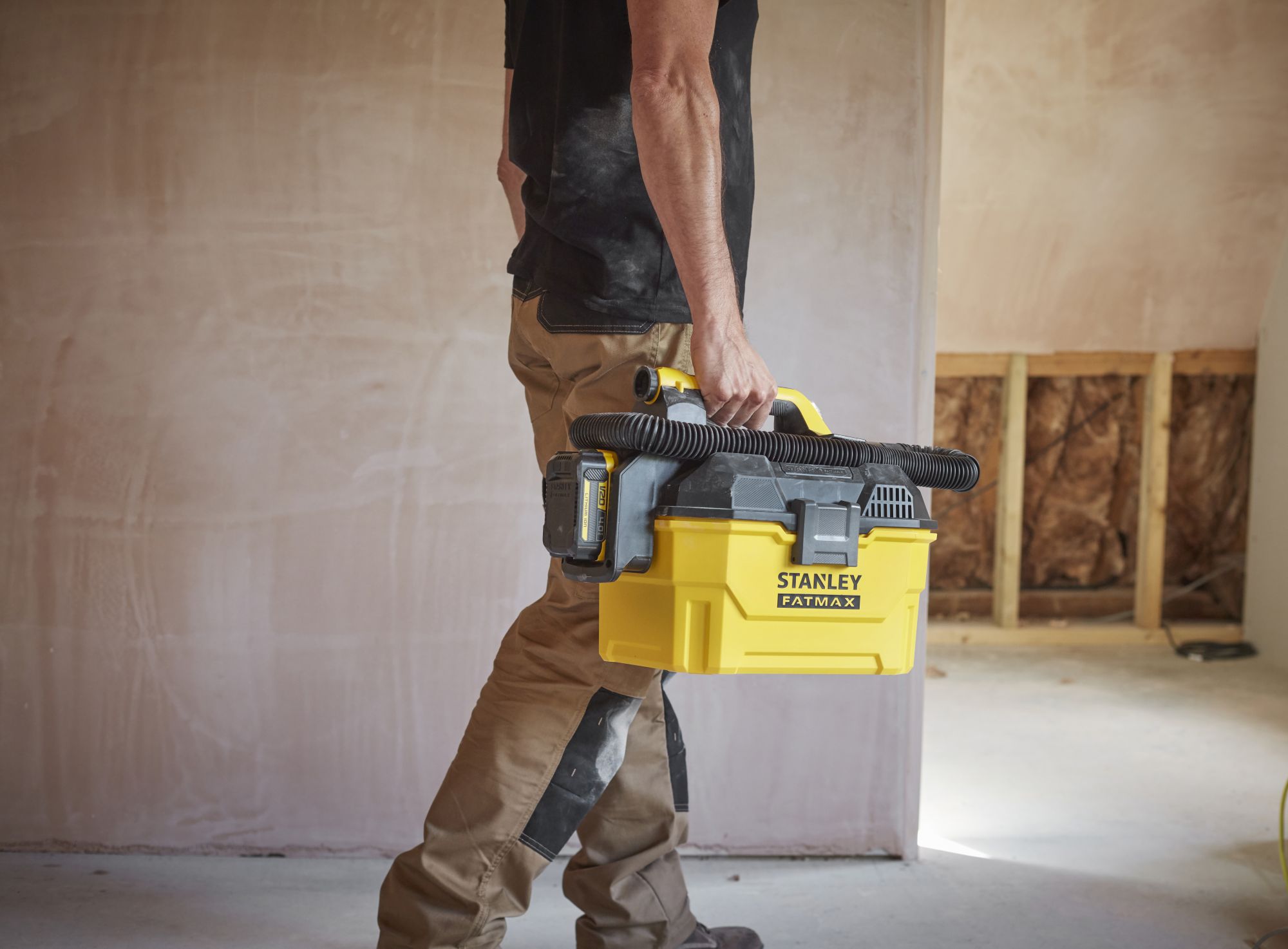 Aspirador Sólidos y Líquidos V20 18V sin cargador/batería