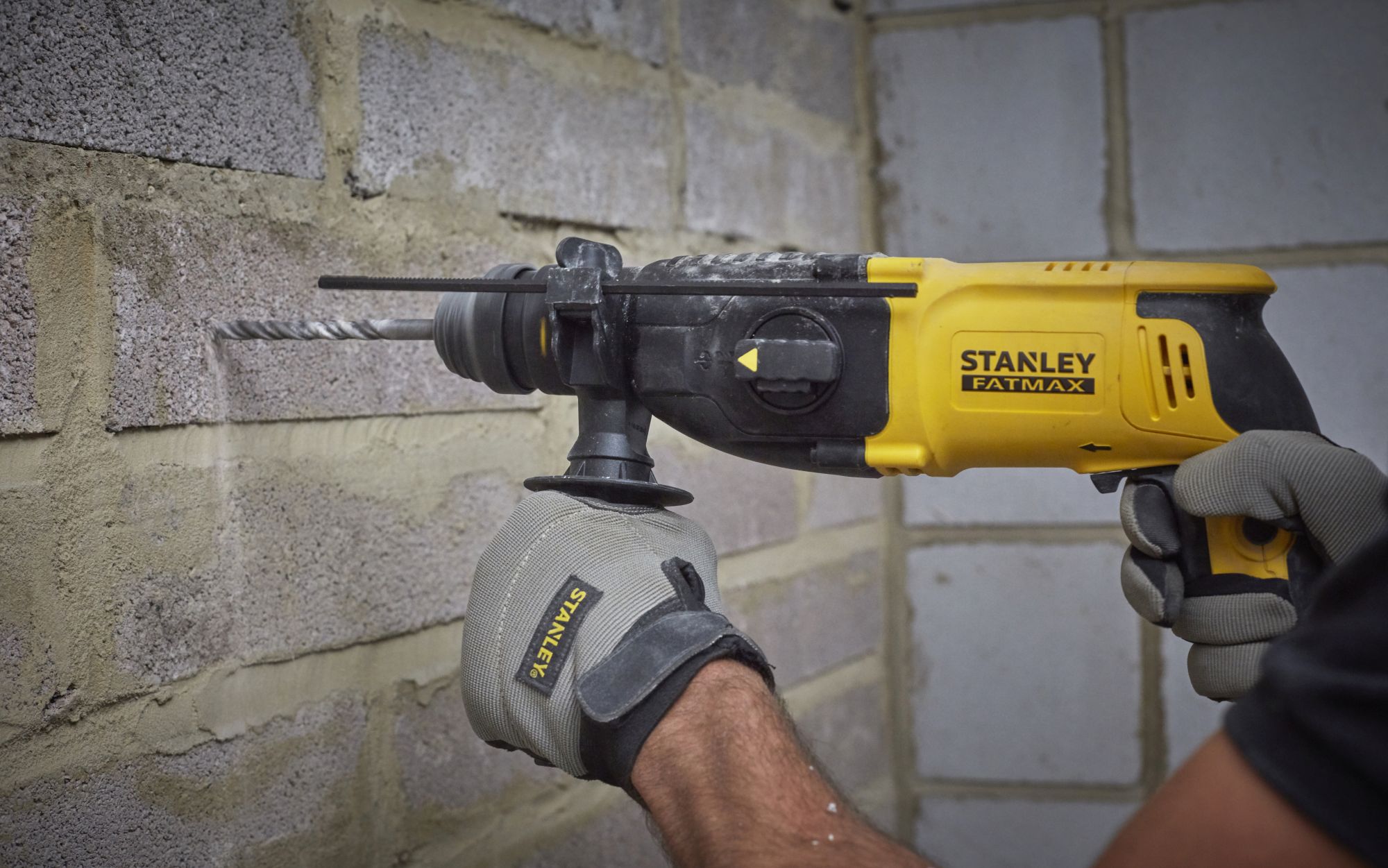 MARTILLO SDS-PLUS 800W CON PORTABROCAS DE CAMBIO RÁPIDO