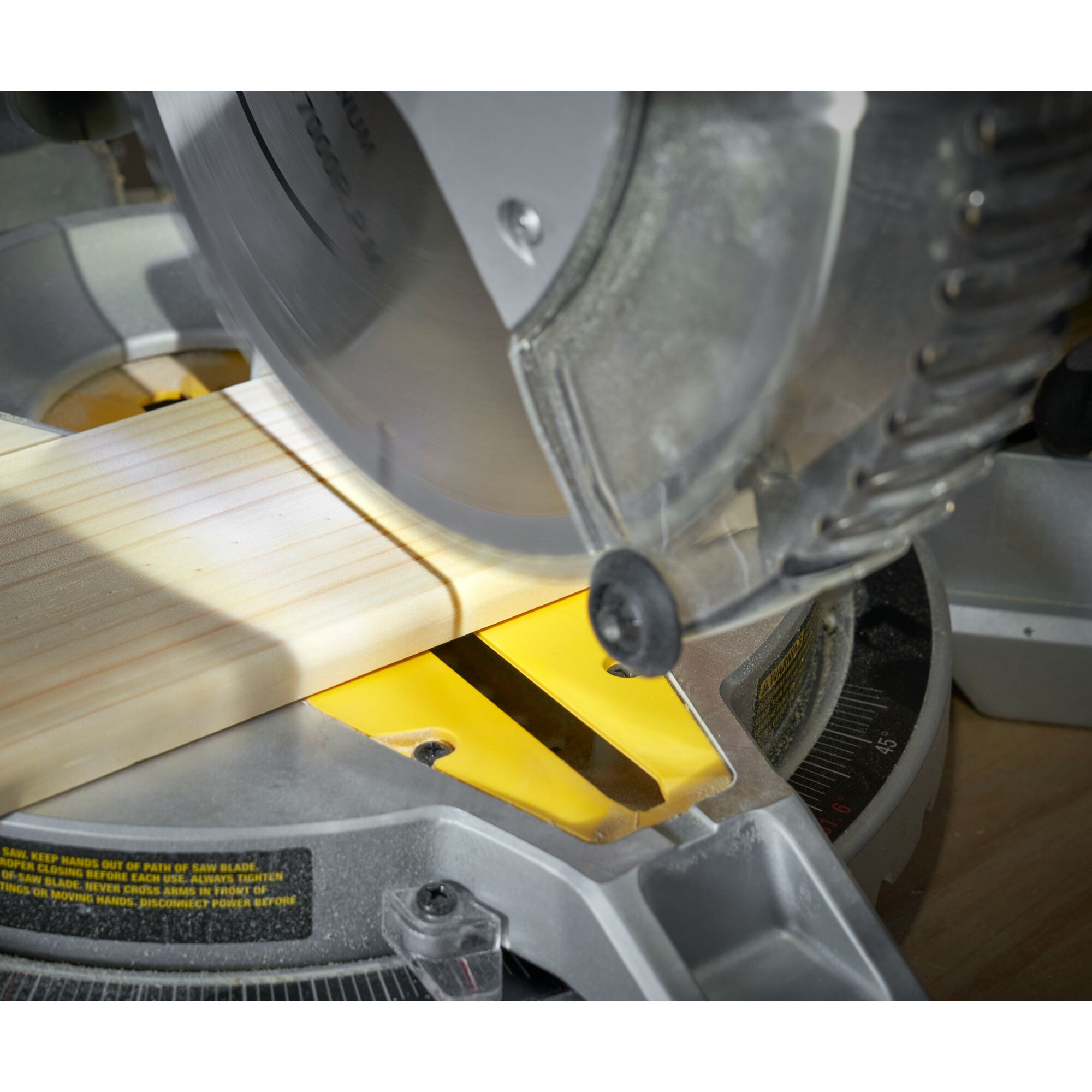 Ingletadora Compuesta 1.650W Ø254mm