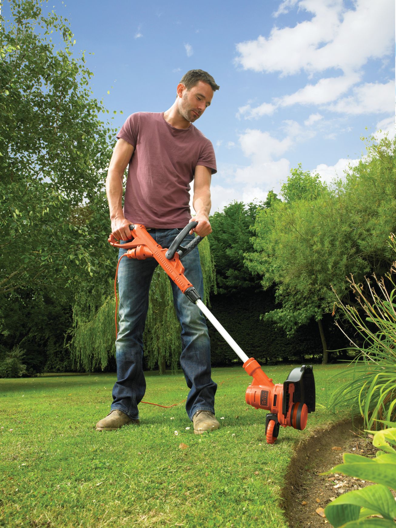 ST5530-QS - Cortabordes 550W 30cm