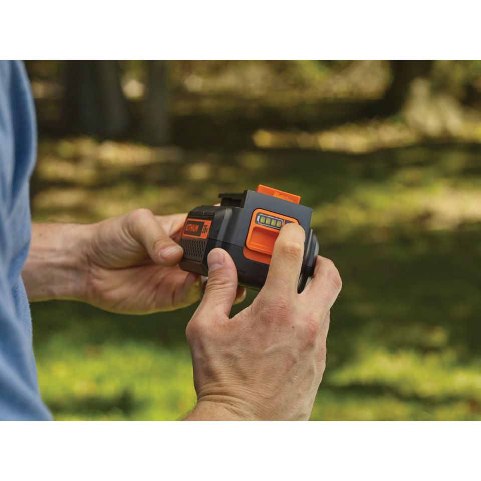 STB3620L-QW - Cortabordes SIN Escobillas 36V Litio 33cm