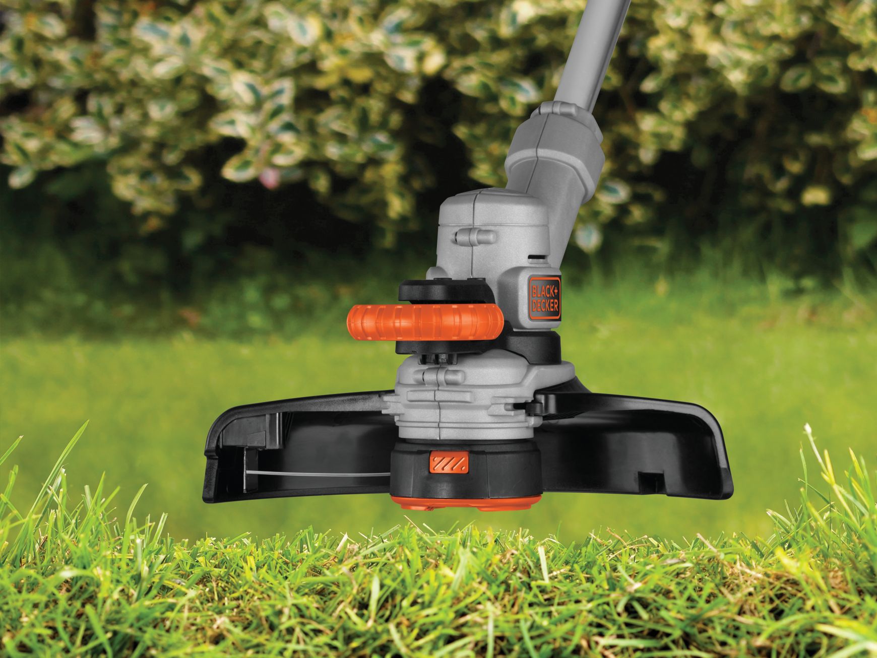 STC1820-QW - Cortabordes 18V 2.0Ah Litio 28cm