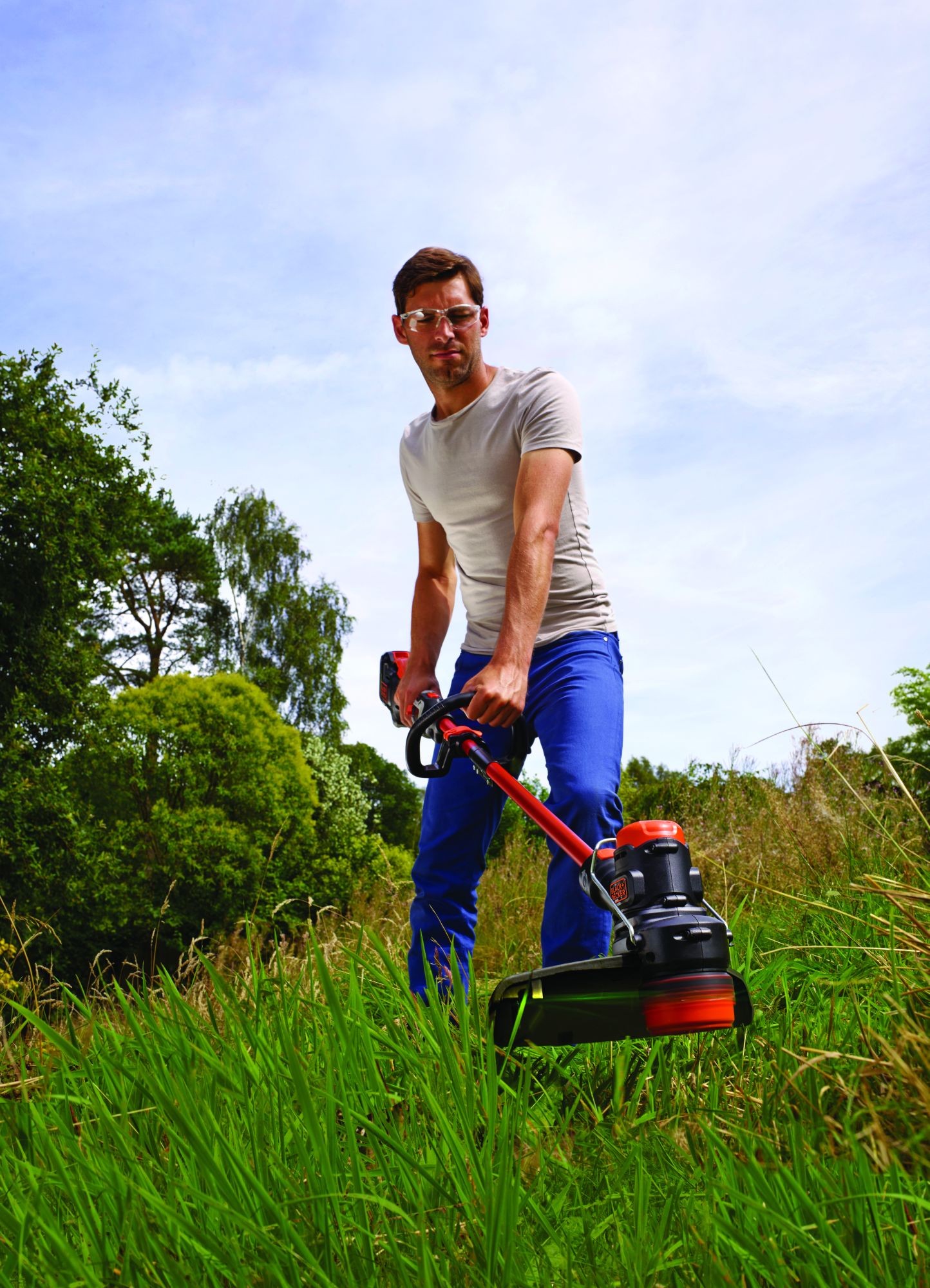 STC5433PC-QW - Cortabordes 33cm, Dualvolt 54V