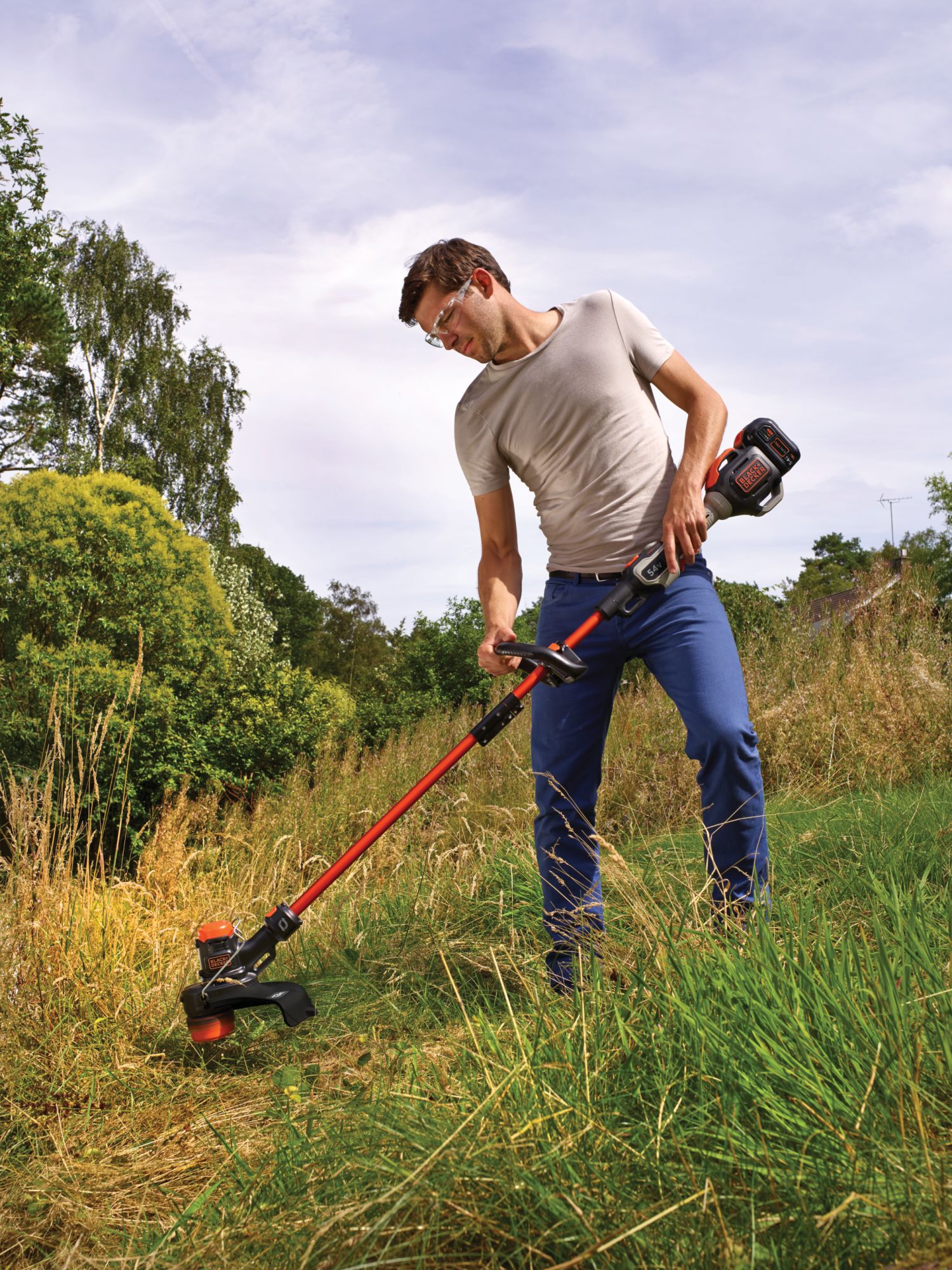 STC5433PC-QW - Cortabordes 33cm, Dualvolt 54V