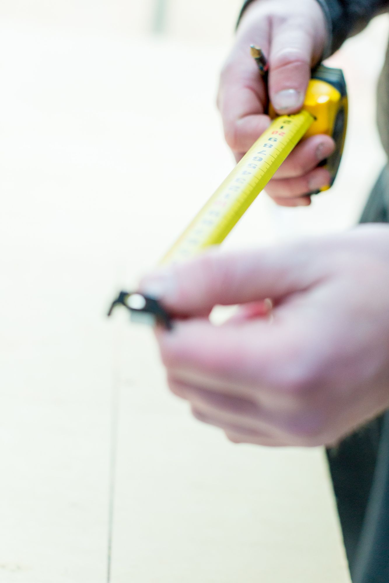 Flexómetro 8m x 25mm - gancho magnético -