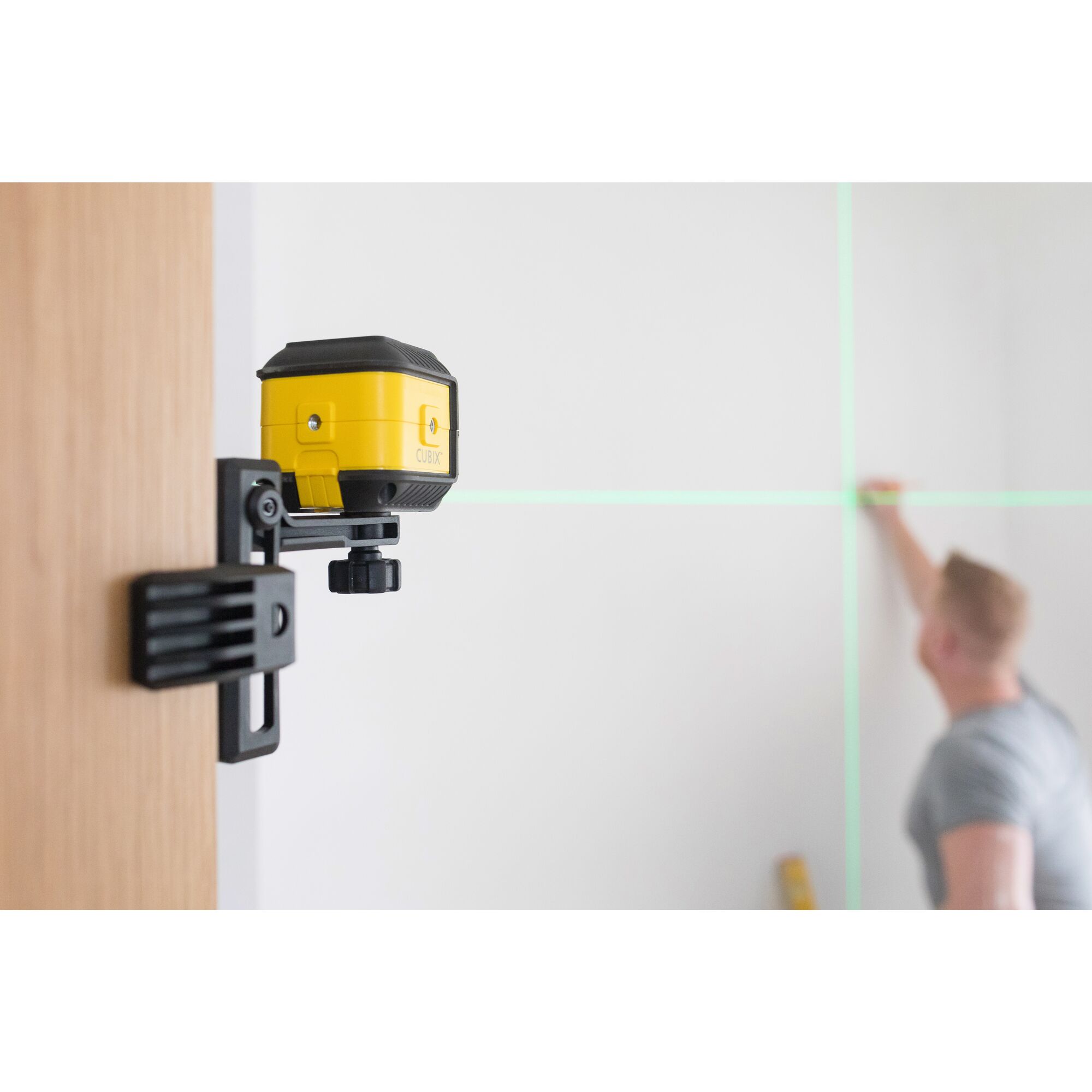 Nivel láser VERDE en cruz CUBIX™