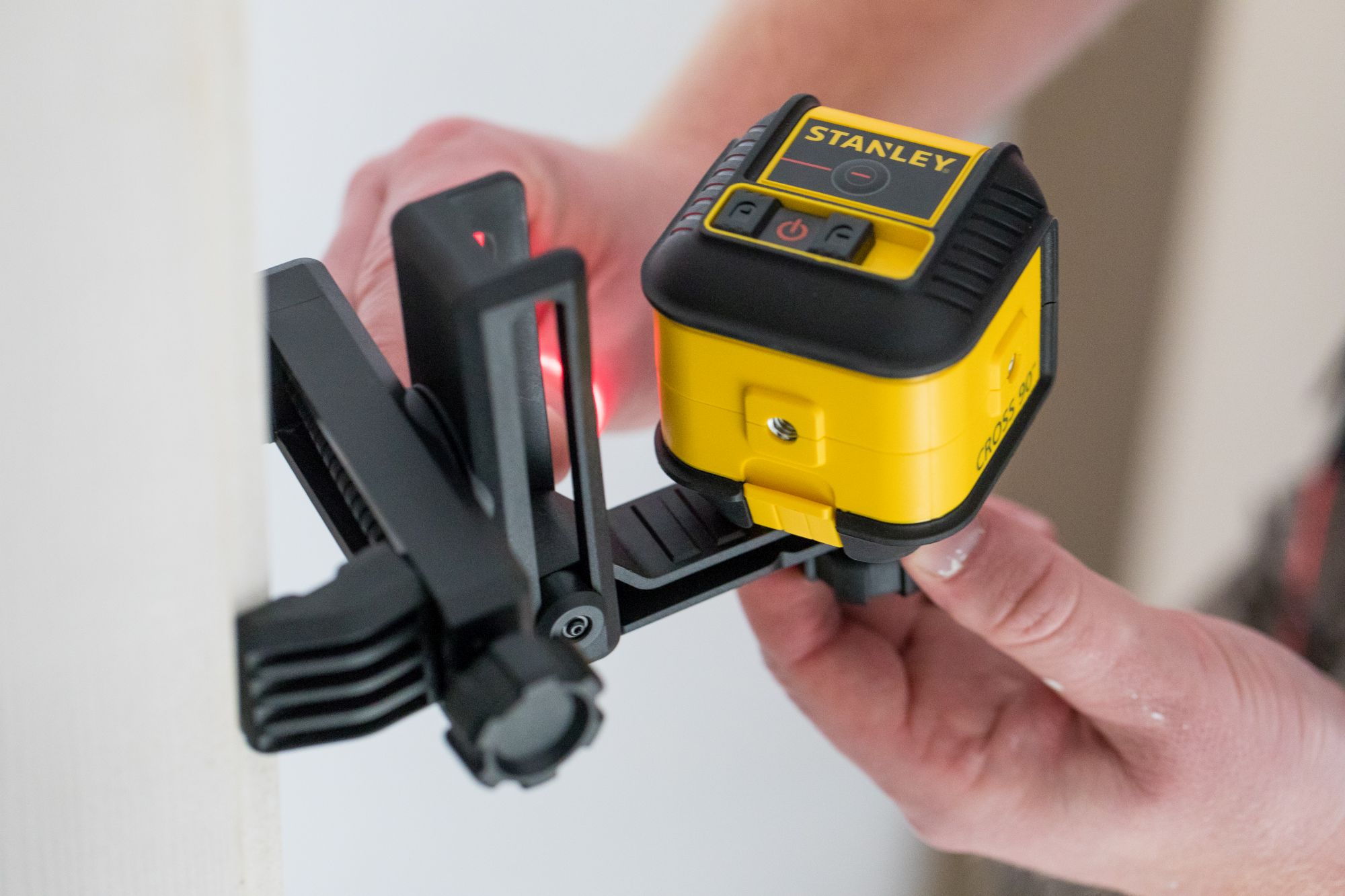 Nivel láser cruz c/ linea adicional de 90º Cross90