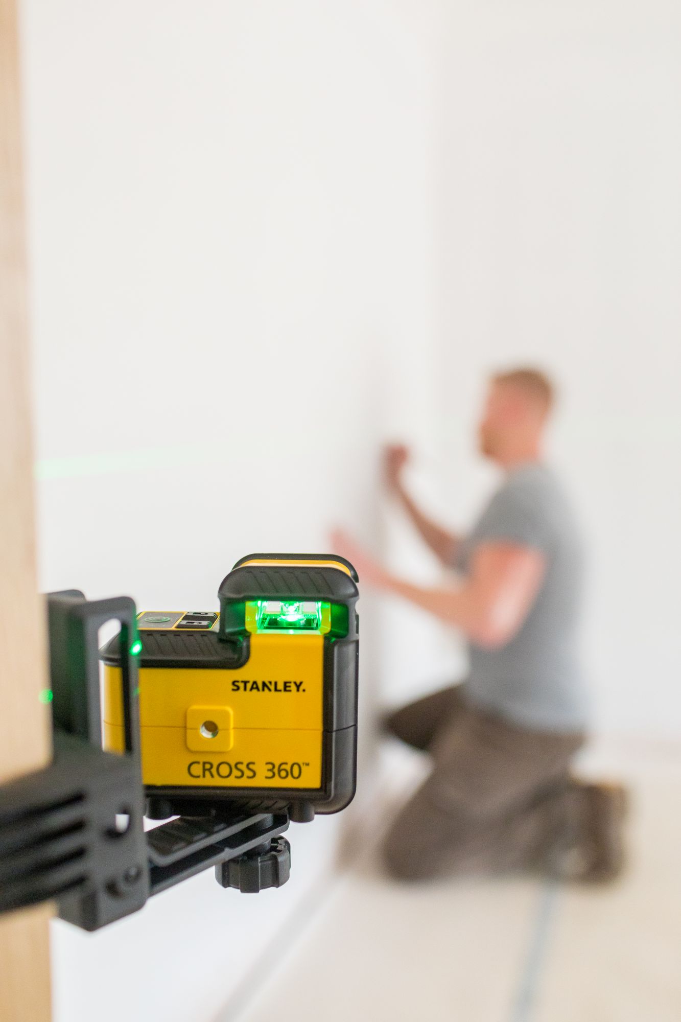 Láser líneas 360º y lin vertical. Haz verde