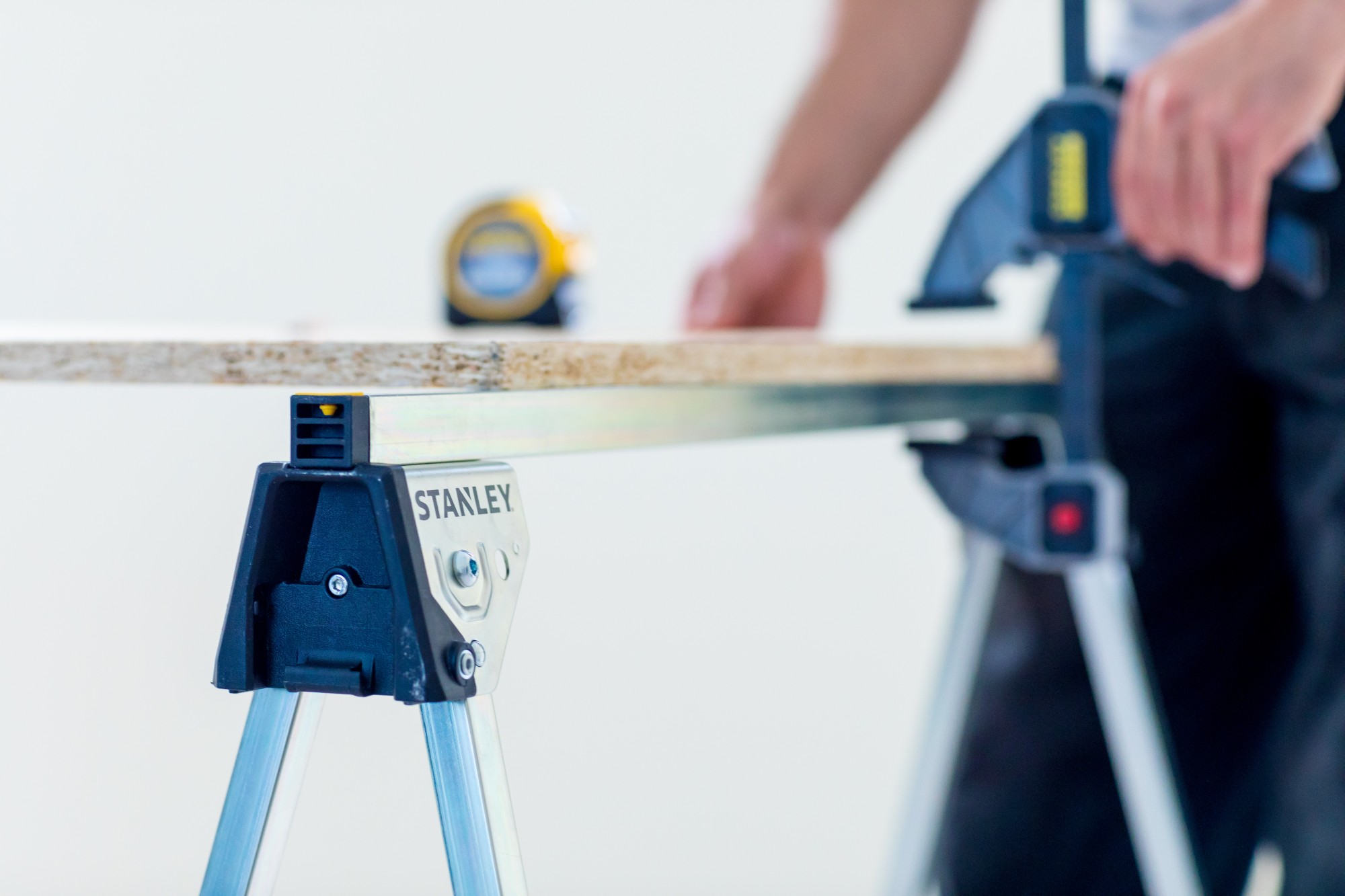 Caballete ESSENTIAL metálico (x2)