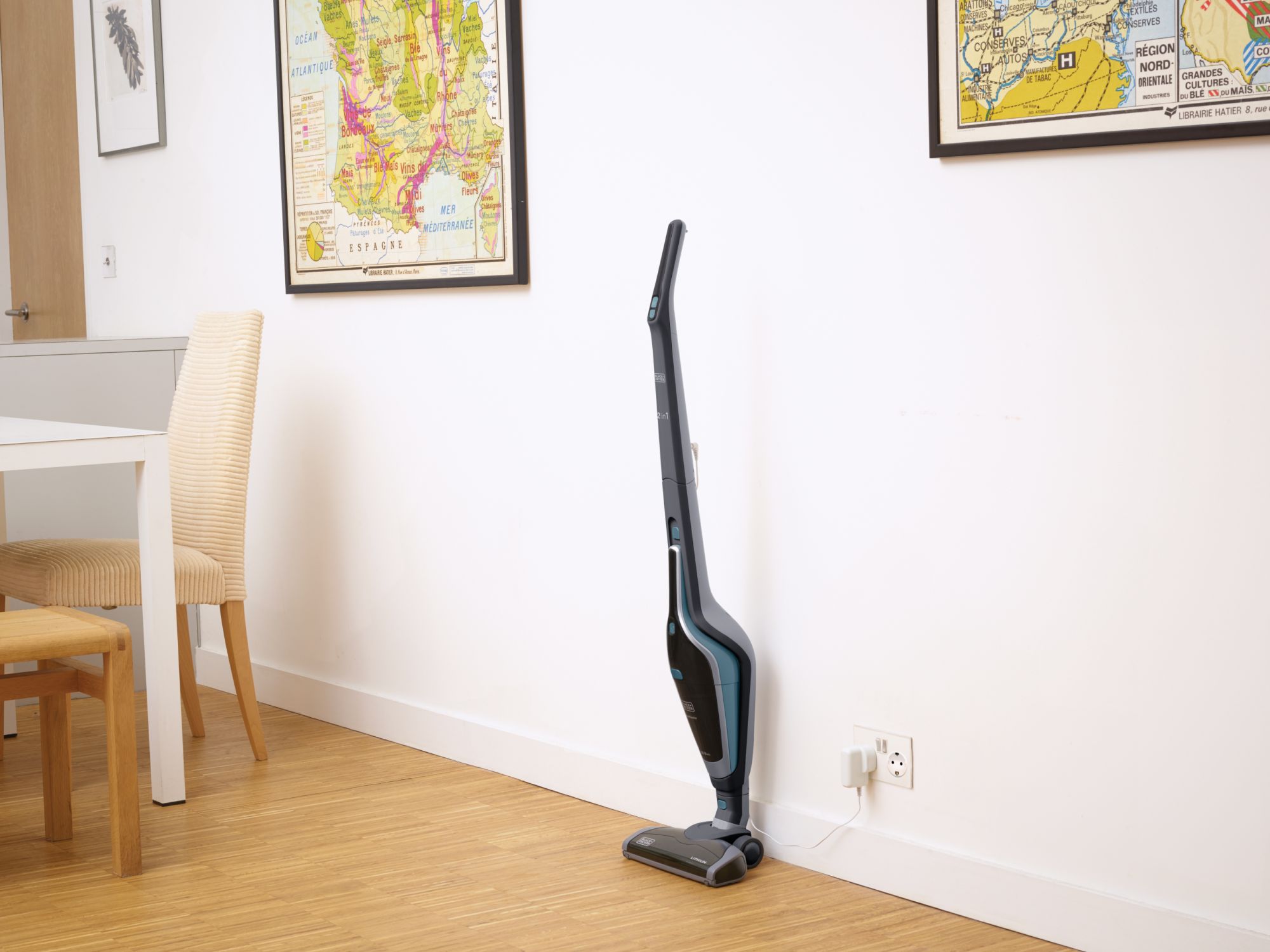 SVA420B-QW - Aspirador de escoba 28.8Wh