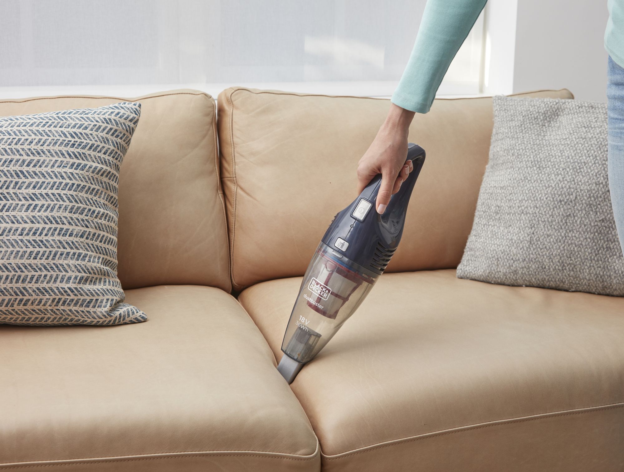 SVB520JW-QW - Aspirador de escoba 2 en 1. Potencia 18V y batería 2Ah.