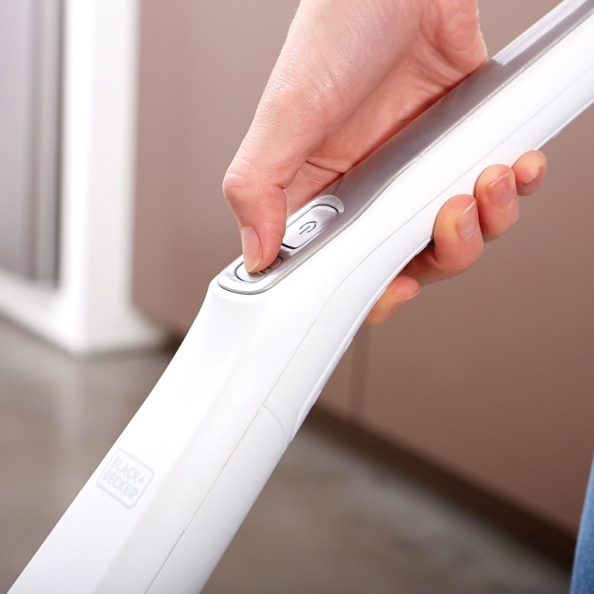 SVFV3250L-QW - Aspirador de escoba 2 en 1 con tecnología ORA