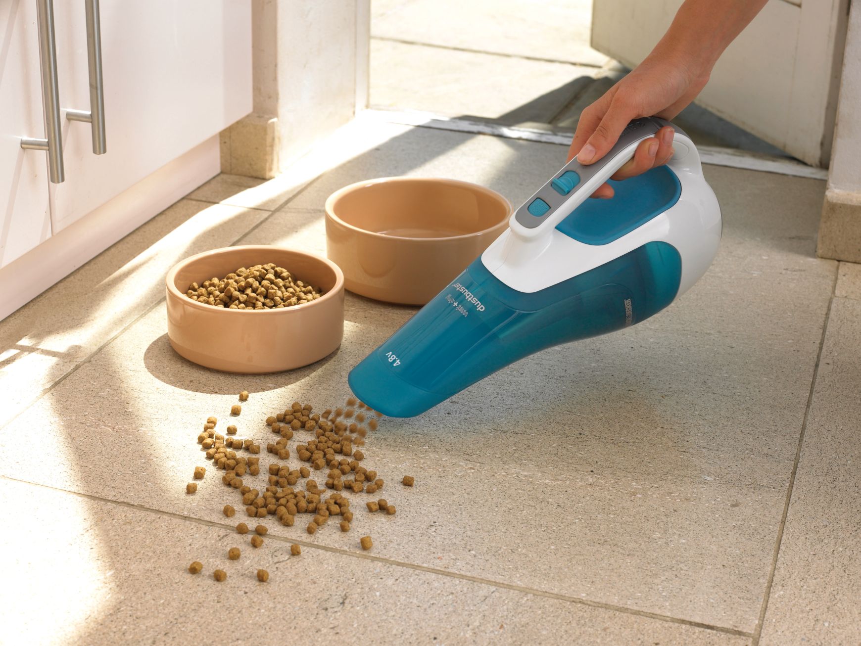 WD4810N-QW - Aspirador Dustbuster 4.8V para líquidos y sólidos