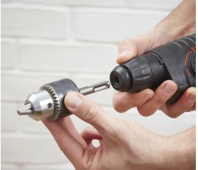 BEHS01K-QS - Martillo SDS-Plus 650W con maletín