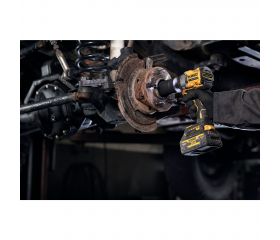 DCF921N-XJ Llave Impacto sin escobillas XR 18V 1/2