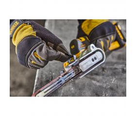 DCM200NT-XJ - Lijadora de banda sin escobillas XR 18V 13mm sin cargador/batería con maletín TSTAK