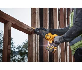 DCS386NT-XJ - Sierra Sable sin escobillas XR 18V FLEXVOLT Advantage