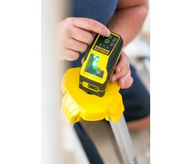 Nivel láser en cruz - VERDE. Pilas alcalinas