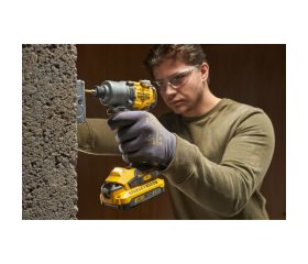 COMBO KIT: Taladro Percutor BRUSHLESS V20 80Nm SFMCD726 + Atornillador de Impacto BRUSHLESS V20 203Nm SFMCF830 con 2 baterías Li-Ion 2Ah, cargador 2A y Maletín Pro-Stack