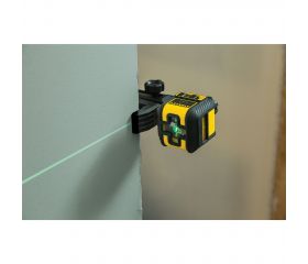 NIVEL LÁSER STANLEY® CROSS 90™ Verde