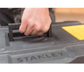 Arcón 50L Essential con cierres metálicos