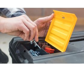 Arcón 50L Essential con cierres metálicos