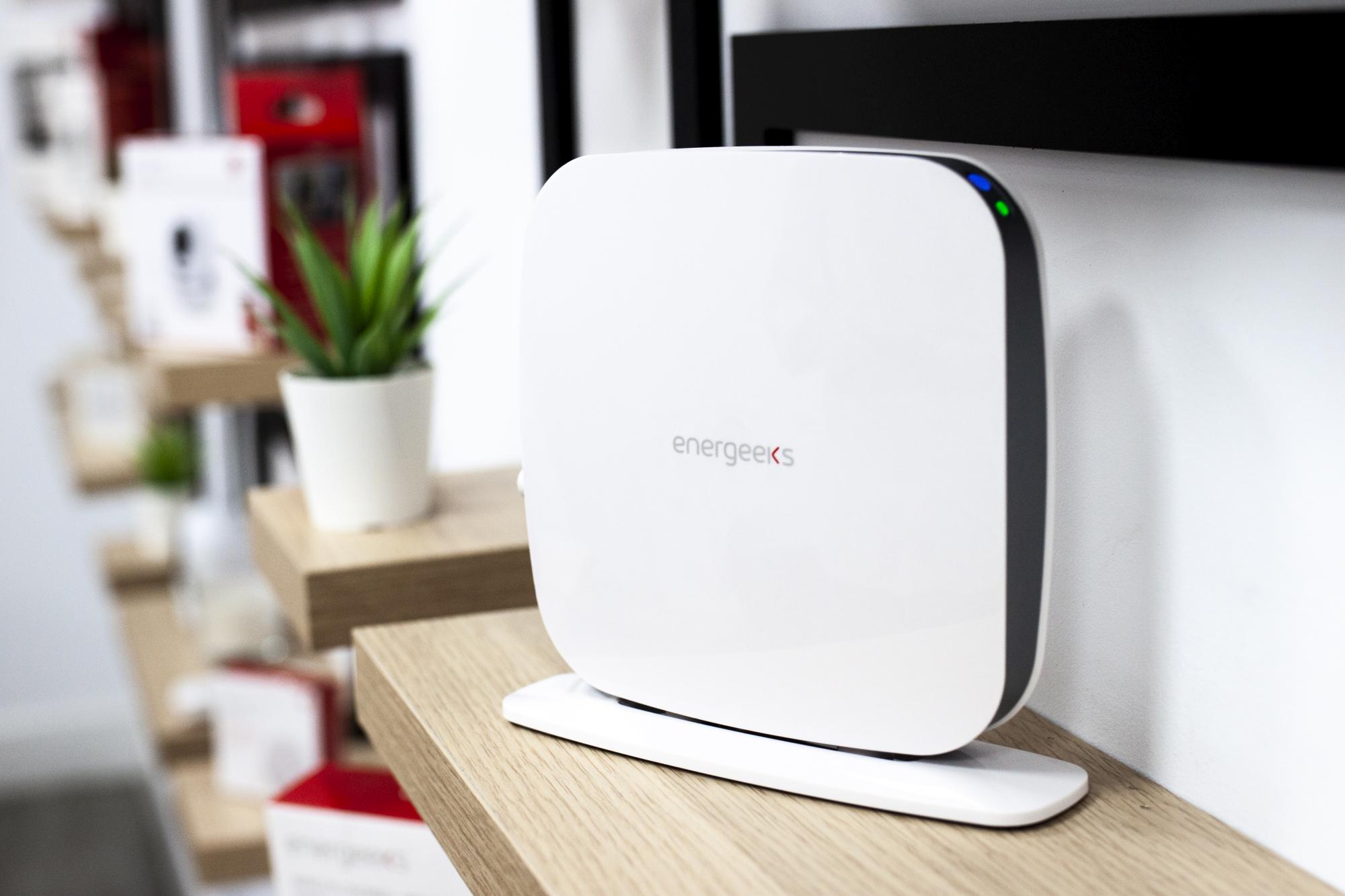 SISTEMA DE ALARMA WIFI + CAMARA IP002 ENERGEEKS EG-AW002PLUS