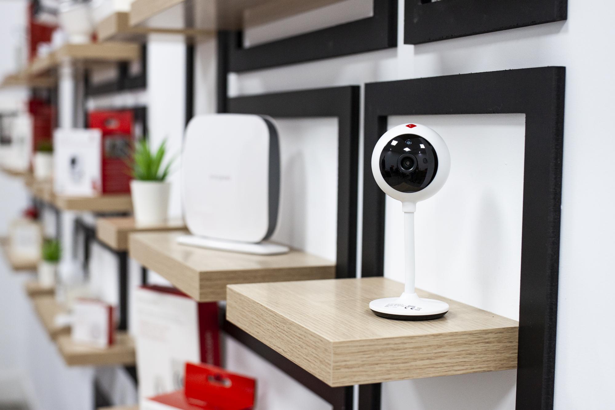 SISTEMA DE ALARMA WIFI + CAMARA IP002 ENERGEEKS EG-AW002PLUS