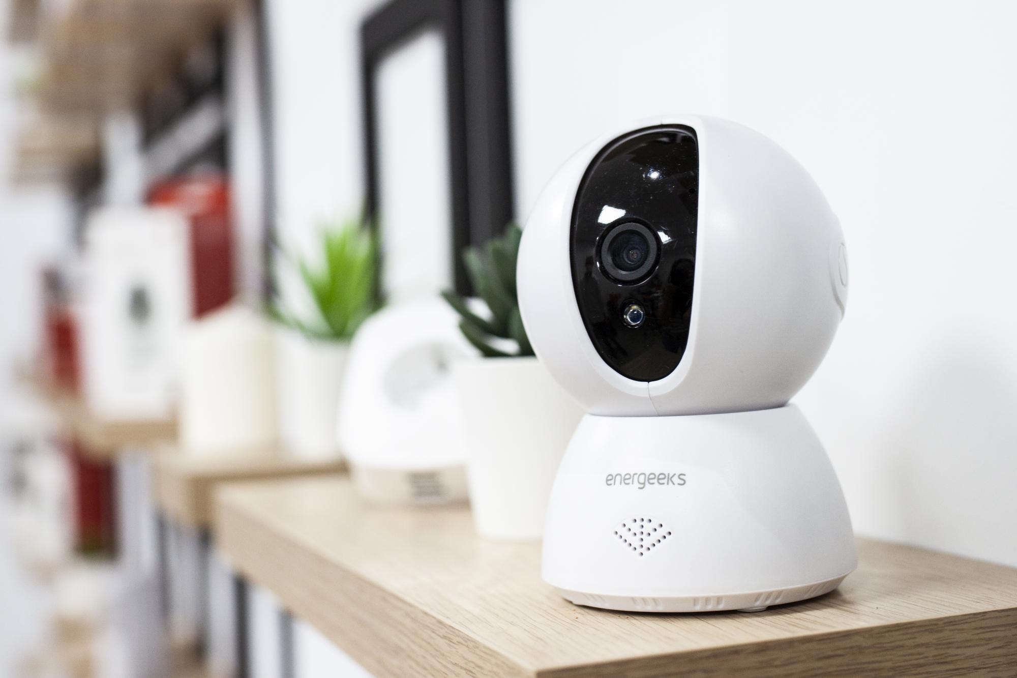 CÁMARA IP WIFI MOTORIZADA SENTINEL ENERGEEKS EG-CIP002