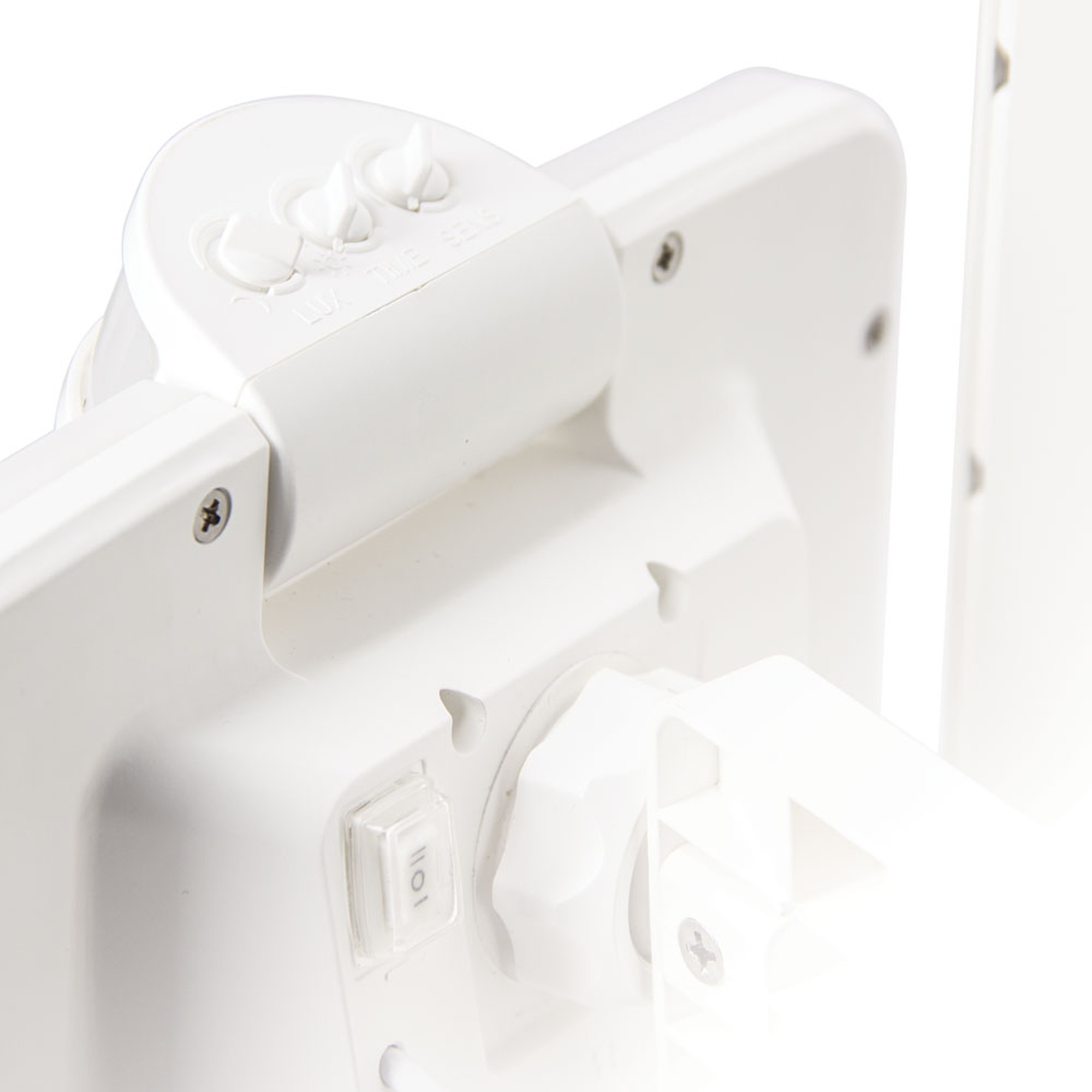 PROYEC EXT LED IP44 1000L SENSOR NEGRO XANLITE EG-PRS1500DB