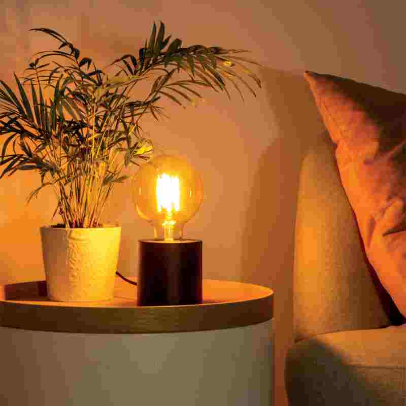 BOMBILLA LED DECO ÁMBAR BL CÁLIDO XANLITE EG-RFDE1521B95A