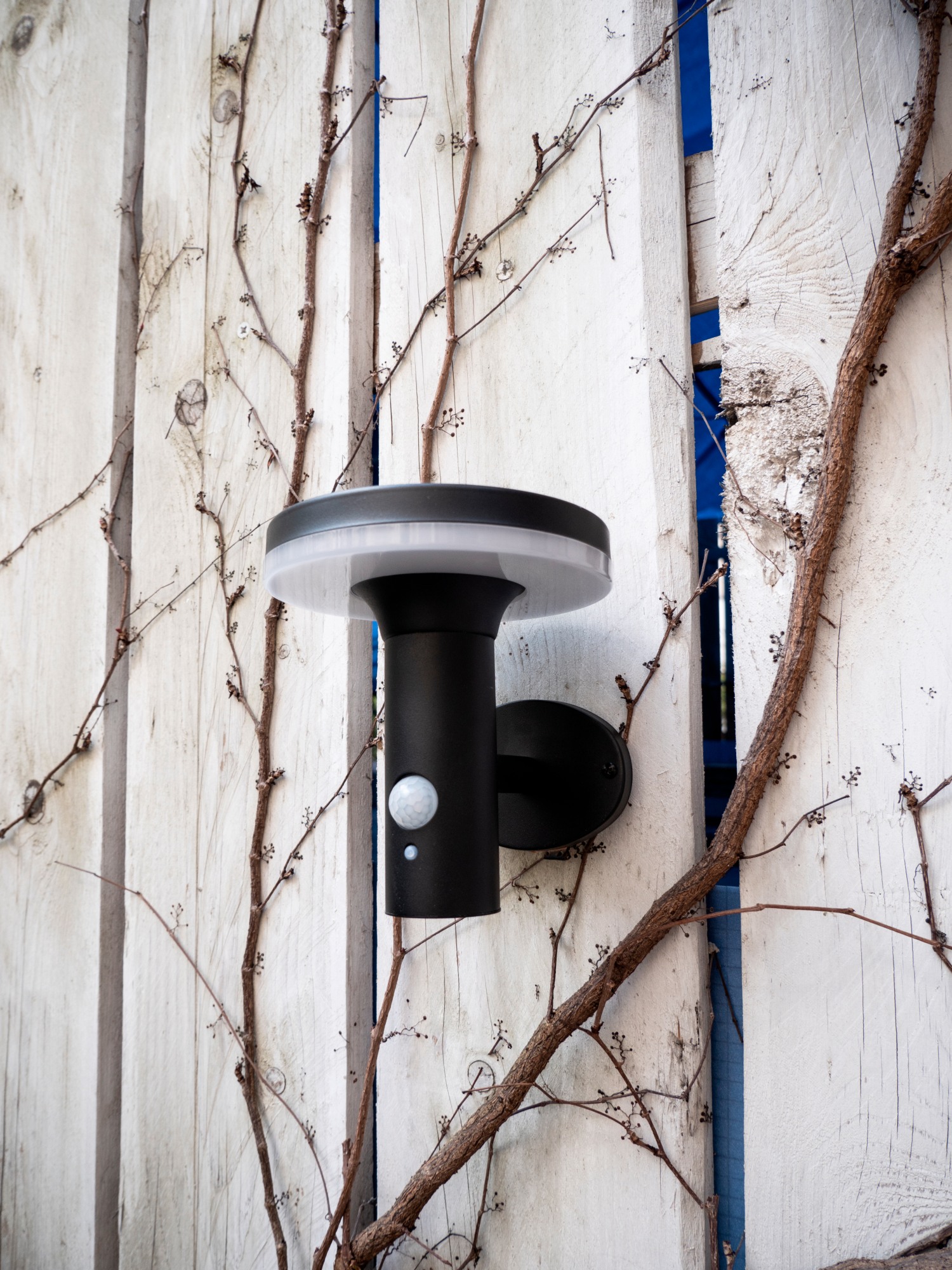 BALIZA SOLAR IP44 CON SENSOR 3 MODOS XANLITE EG-SO1711A