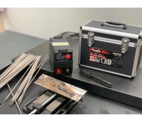 SOLDADOR INVERTER CEVIK PRO MINI 140 AMPERIOS DIGITAL CE-MINI140X